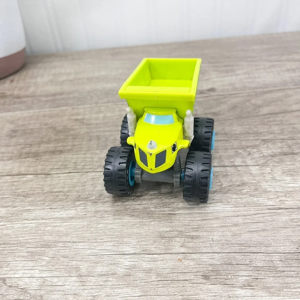 Blaze and the Monster Machines‎ Dump Truck Zeg Dinosaur Toy Gift Nickelodean